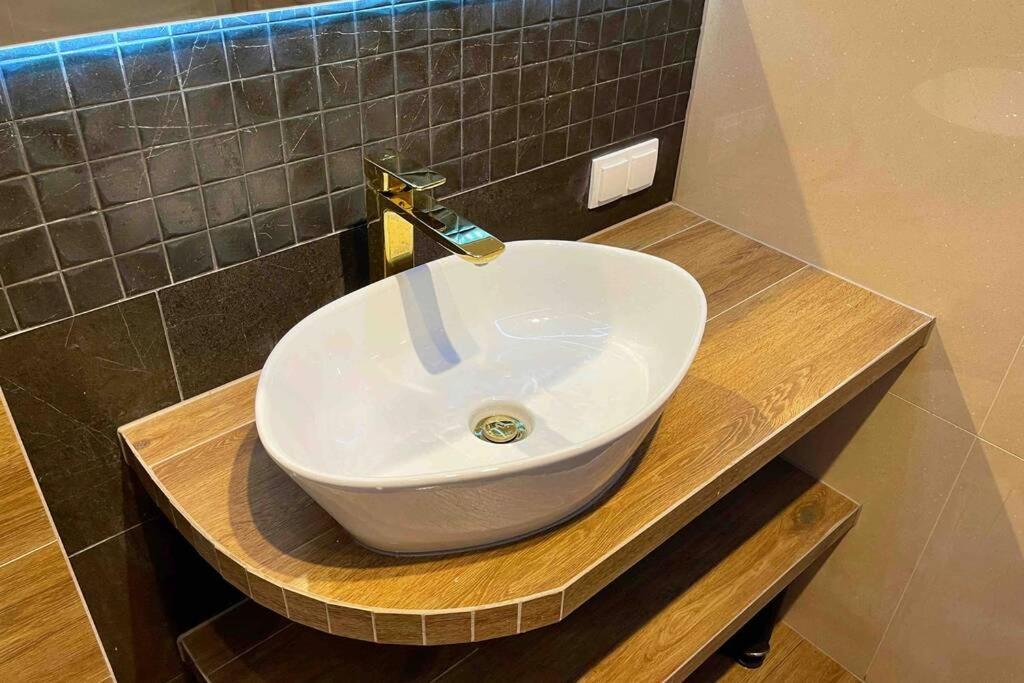 Hawaii Beach Lounge, Loft Z Jacuzzi I Tarasem - Sloneczne Tarasy W Porta Mare, دجيفنوفيك المظهر الخارجي الصورة